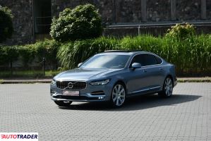 Volvo S90 2018 2.0 310 KM Volvo S90 2018 2.0 310 KM