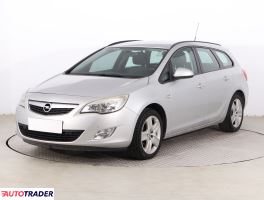 Opel Astra 2011 1.4 138 KM Opel Astra 2011 1.4 138 KM