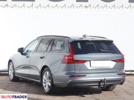 Volvo V60 2019 2.0 147 KM