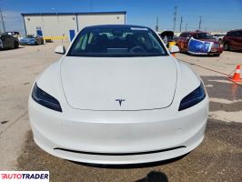 Tesla Model 3 2025