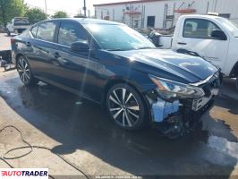 Nissan Altima - zobacz ofertę