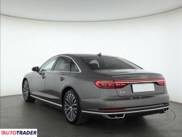 Audi A8 2018 3.0 281 KM