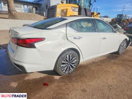 Nissan Altima 2025 2