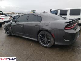 Dodge Charger 2020 6