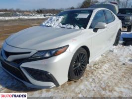Toyota Camry 2022 3