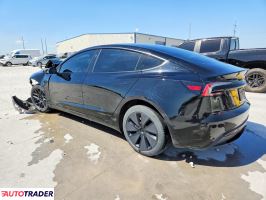 Tesla Model 3 2025