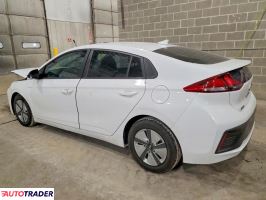 Hyundai IONIQ Hybrid 2021 1
