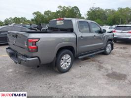 Nissan Frontier 2022 3