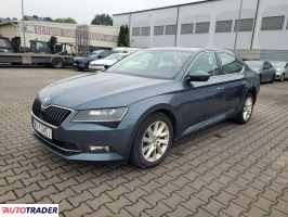 Skoda Superb 2019 2.0 150 KM