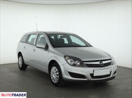 Opel Astra 2012 1.6 113 KM