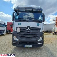 Mercedes Actros