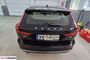 Volvo V60 2023 2.0 197 KM