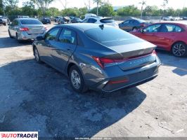 Hyundai Elantra 2025 2