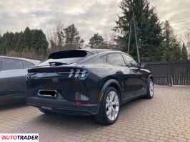 Ford Mustang 2021 269 KM