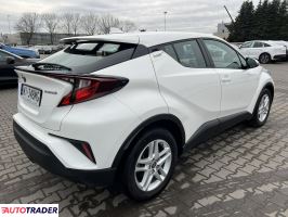 Toyota C-HR 2022 1.8 89 KM