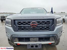 Nissan Frontier 2022 3