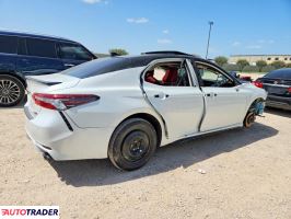 Toyota Camry 2022 3