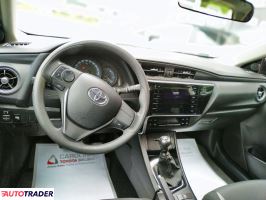 Toyota Auris 2018 1.4 90 KM Toyota Auris 2018 1.4 90 KM