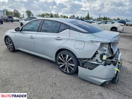 Nissan Altima 2021