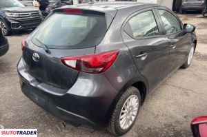 Toyota Yaris 2020 1