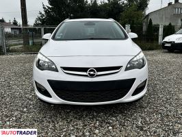 Opel Astra 2015 1.4 120 KM