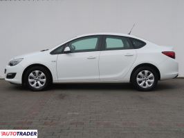 Opel Astra 2018 1.6 113 KM