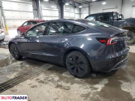 Tesla Model 3 2025