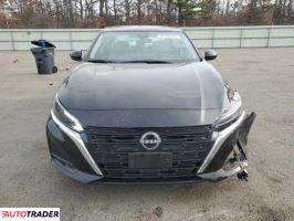 Nissan Altima 2025 2