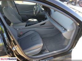 Hyundai Elantra 2024 2