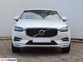 Volvo XC60 2021 2.0 194 KM