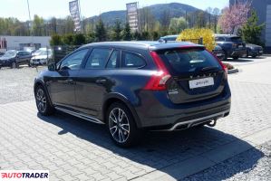 Volvo V60 Cross Country 2017 2.0 190 KM