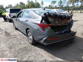 Hyundai Elantra 2025 2