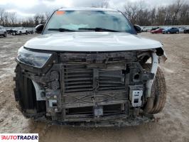 Ford Explorer 2022 2