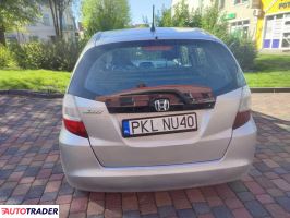 Honda Jazz 2009 1.3 100 KM