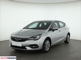 Opel Astra 2019 1.2 108 KM