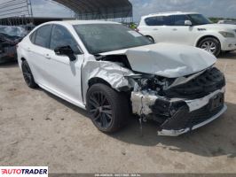 Toyota Camry - zobacz ofertę