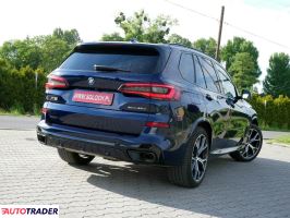 BMW X5 2022 3.0 394 KM