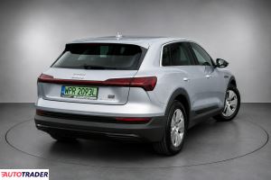 Audi E-tron 2021 314 KM