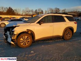 Nissan Pathfinder 2022 3