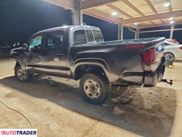 Toyota Tacoma 2021 3