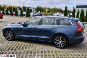 Volvo V60 2021 1.9 163 KM