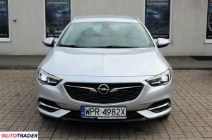 Opel Insignia 2019 1.5 165 KM