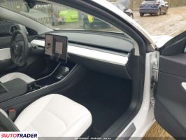 Tesla Model 3 2020 Tesla Model 3 2020