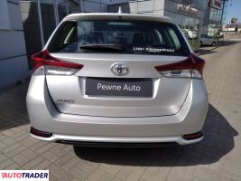 Toyota Auris 2018 1.4 90 KM Toyota Auris 2018 1.4 90 KM