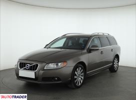 Volvo V70 2012 2.0 160 KM