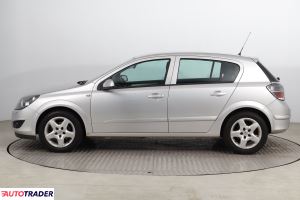 Opel Astra 2008 1.6 113 KM