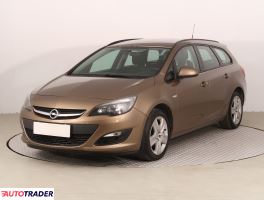 Opel Astra 2013 1.4 118 KM