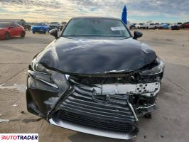Lexus IS 2020 2
