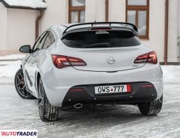 Opel Astra 2012 2.0 165 KM
