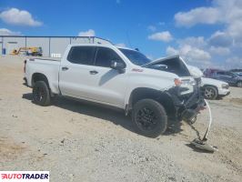 Chevrolet Silverado 2023 6